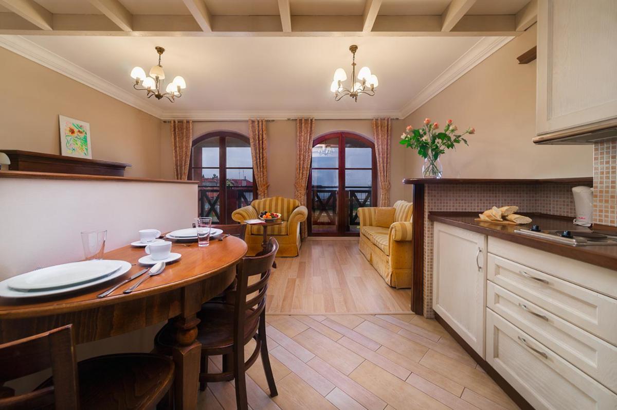 Apartamenty Portowe Mikołajki Extérieur photo